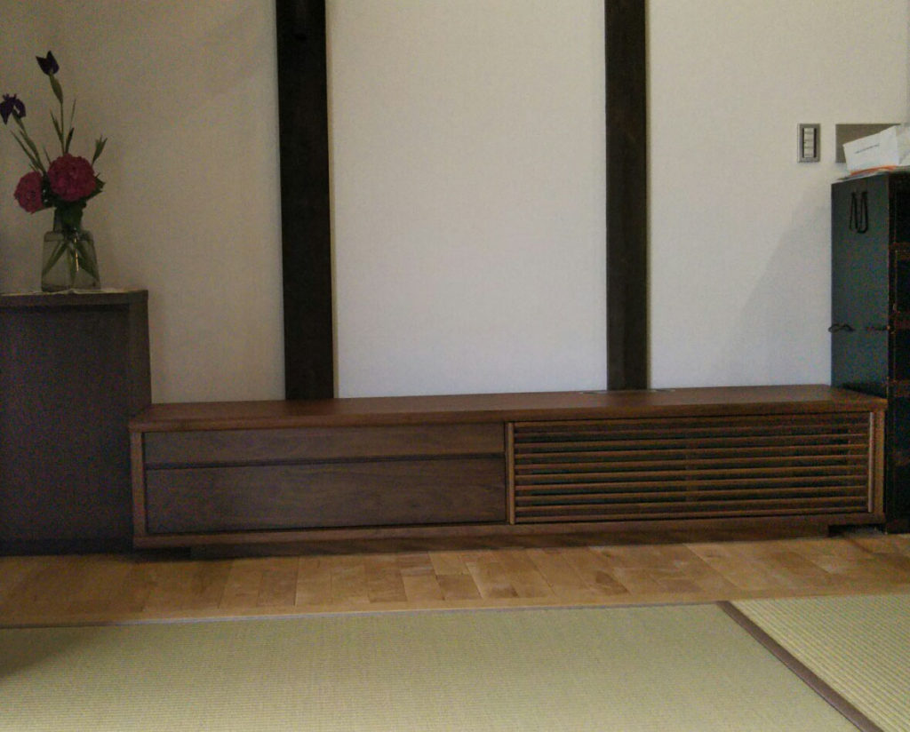 和風デザインの超大型テレビボード　尾の新　オノシン　小浜　舞鶴　敦賀　家具